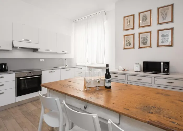 Flats4Rent La Dimora D\'Orlando