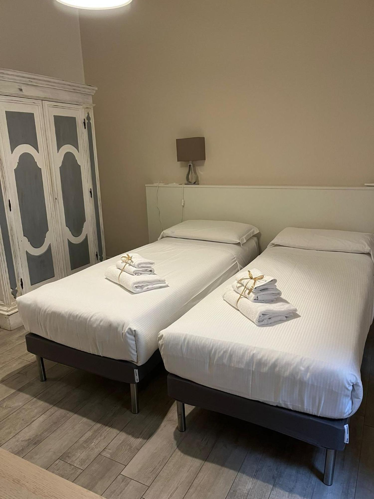 Flats4rent La Dimora D'orlando Apartment Verona